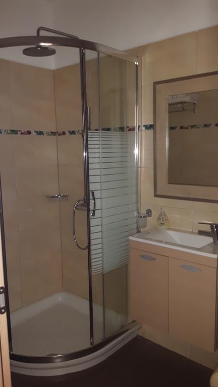Minoa Hotel Науса Экстерьер фото